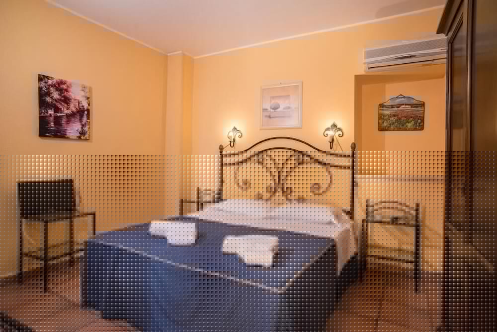 RESIDENCE DEI BARONI 15/35