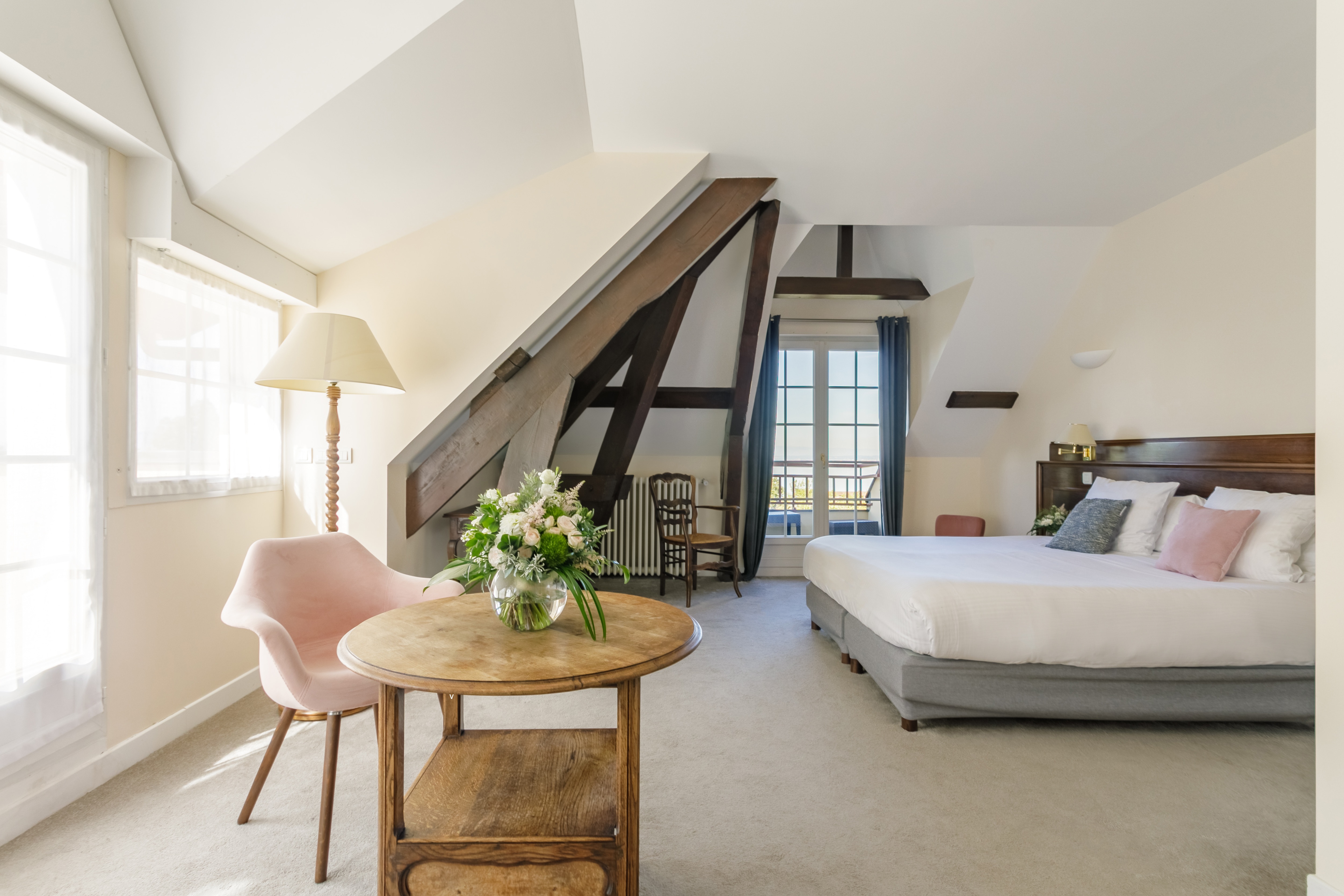 Suite, Lake View 4/5