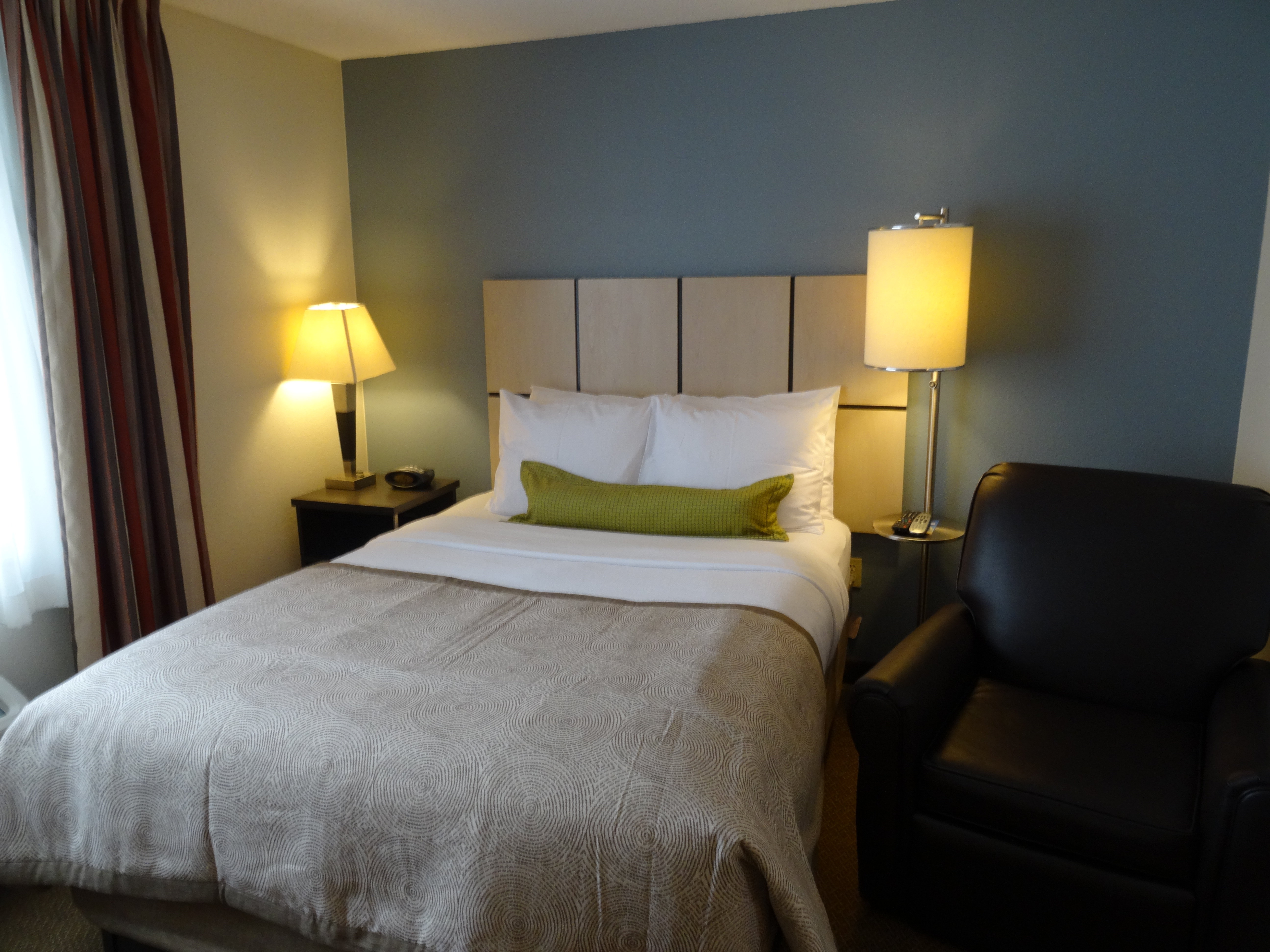 Sonesta Simply Suites Wichita Airport 29/69