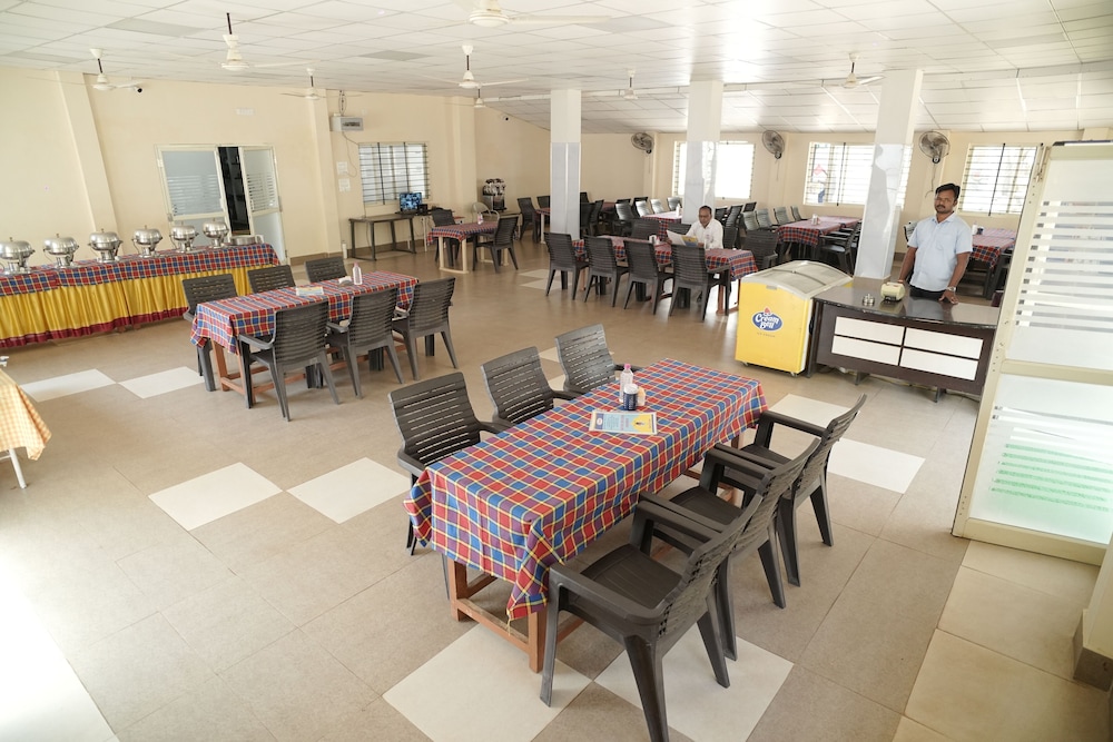 KISHKINDA HERITAGE RESORT 25/50