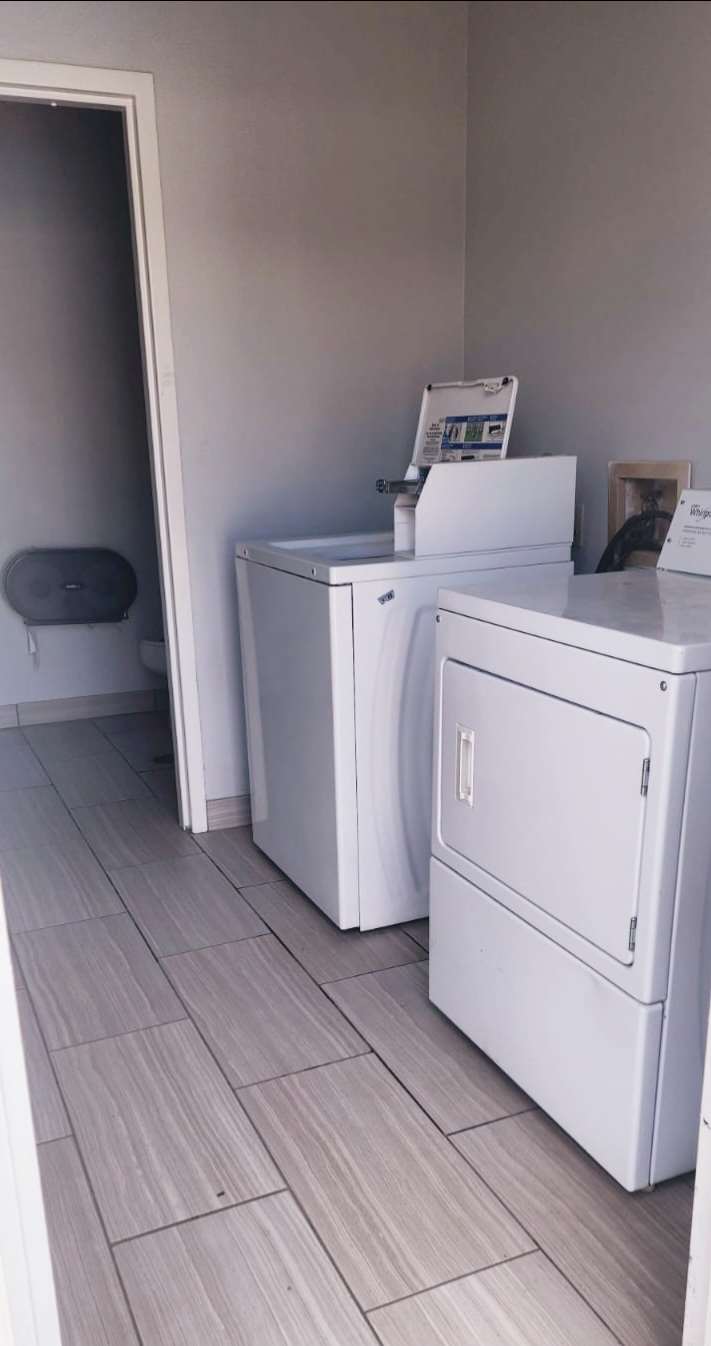 Americas Best Value Inn & Suites- Foley / Gulf Shores 7/35