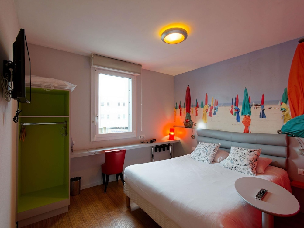 Ibis Styles Saint-Brieuc Gare Centre 12/54