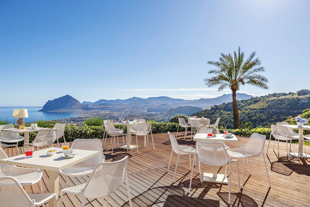 Resort Venere Di Erice Hotel & Spa 25/50