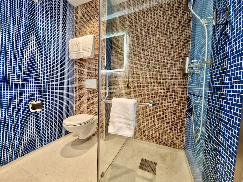 Chasse Residency Hotel 45/46