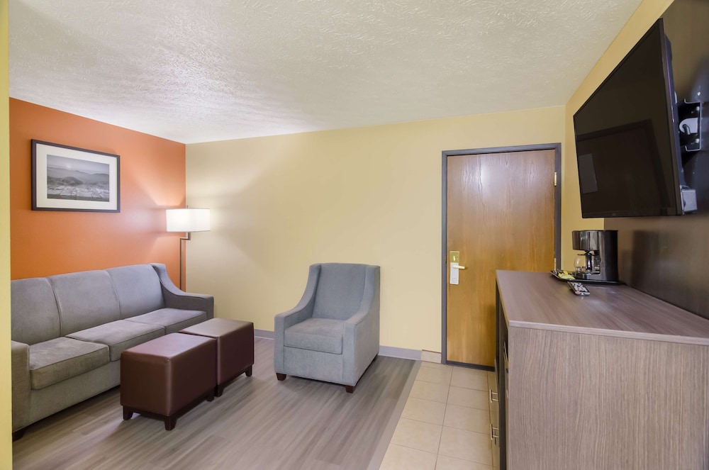 Americas Best Value Inn & Suites Independence Va 29/40