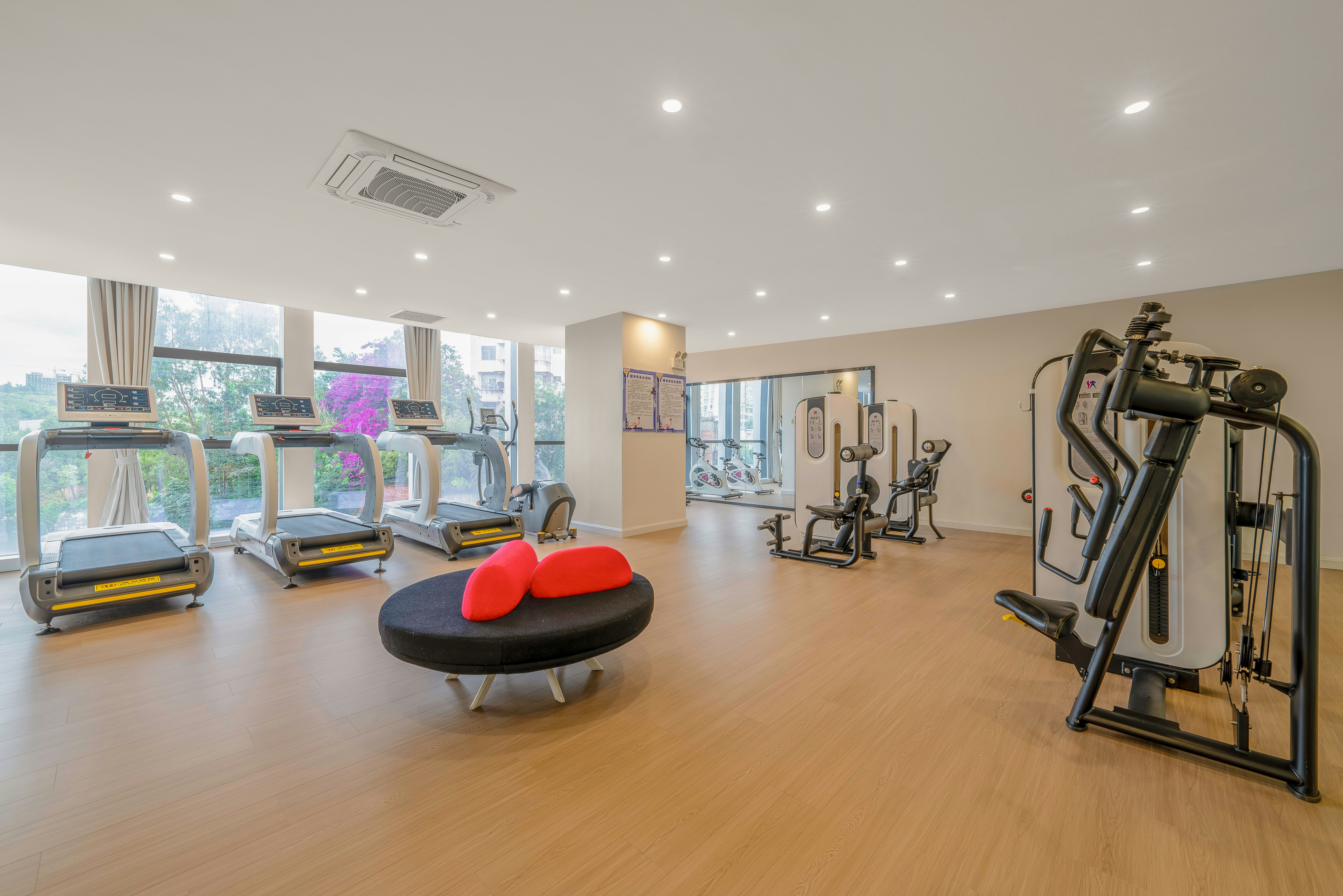 Holiday Inn Express KUNMING PANLONG 23/50