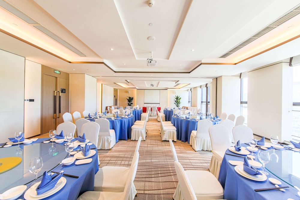 Howard Johnson by Wyndham Longxiang Hotel Ningbo 25/31