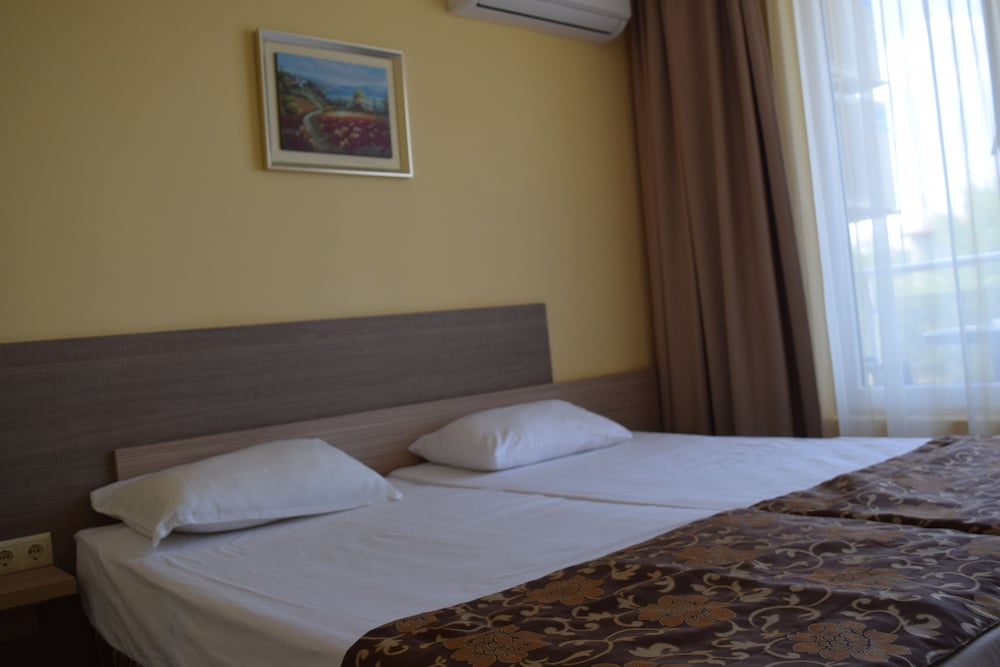 Villa Orange 5/50