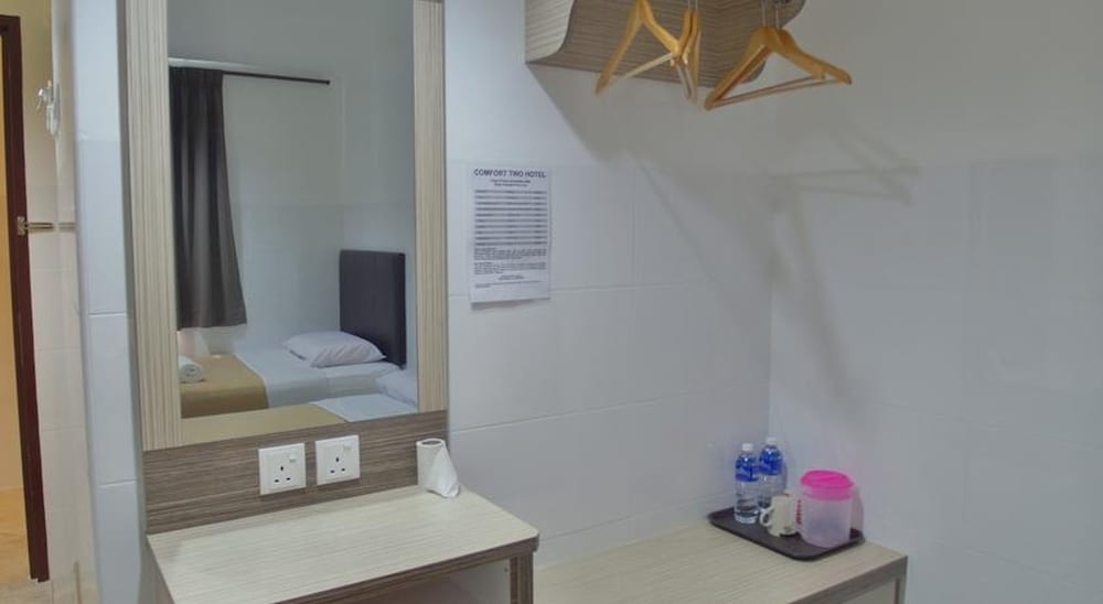 Comfort Two Hotel 19/19