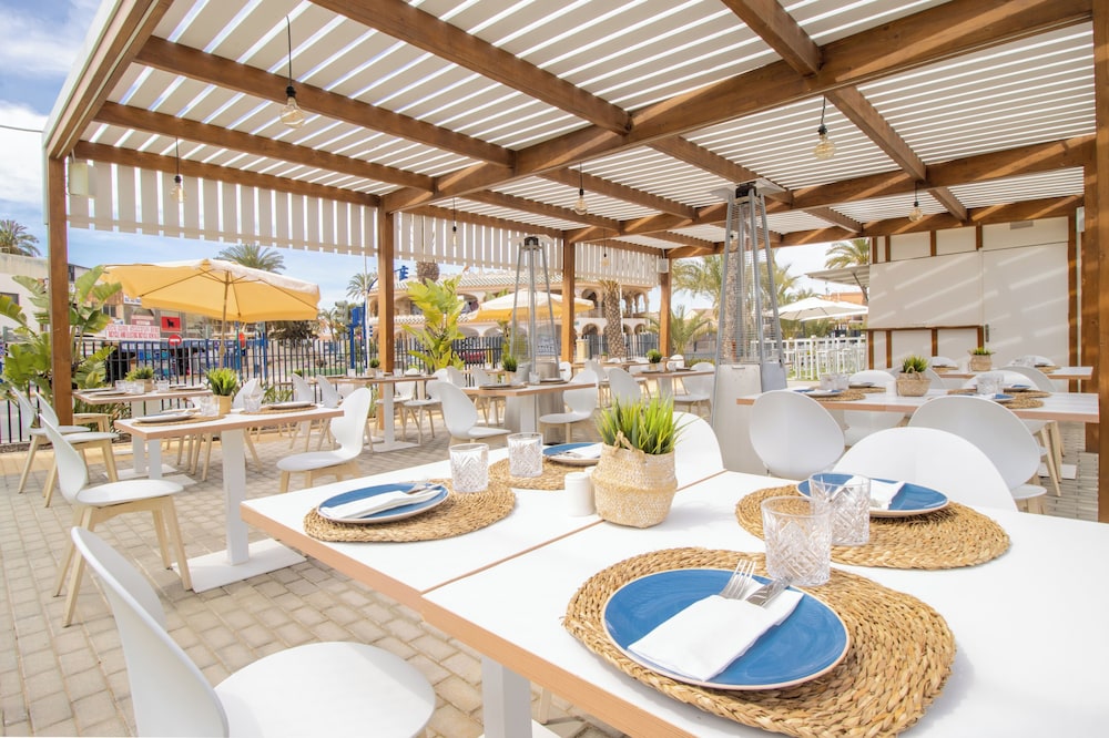 30 Degrees Hotel Dos Playas 34/50