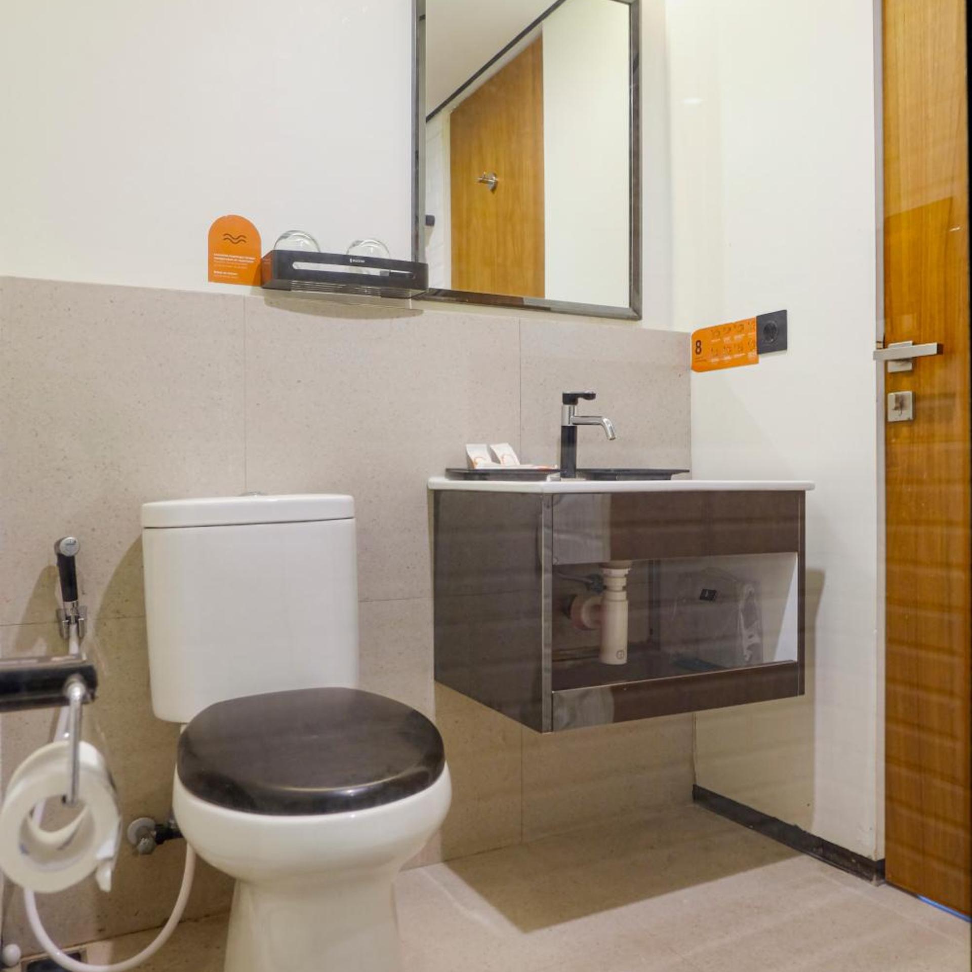 JW Naungan Co-Living Hotel & Villas 49/50