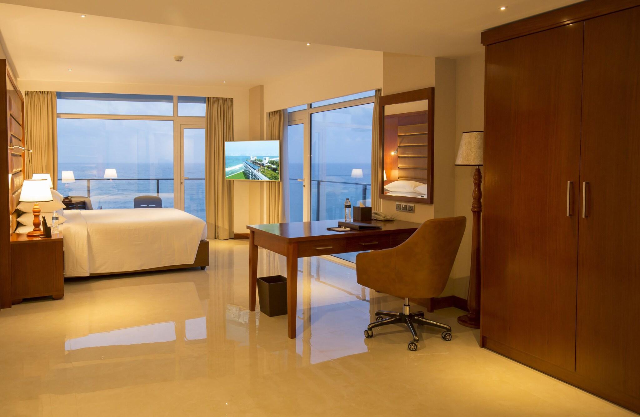 جناح سيغنتشر بسرير كينج، Marino Beach Colombo 5/5