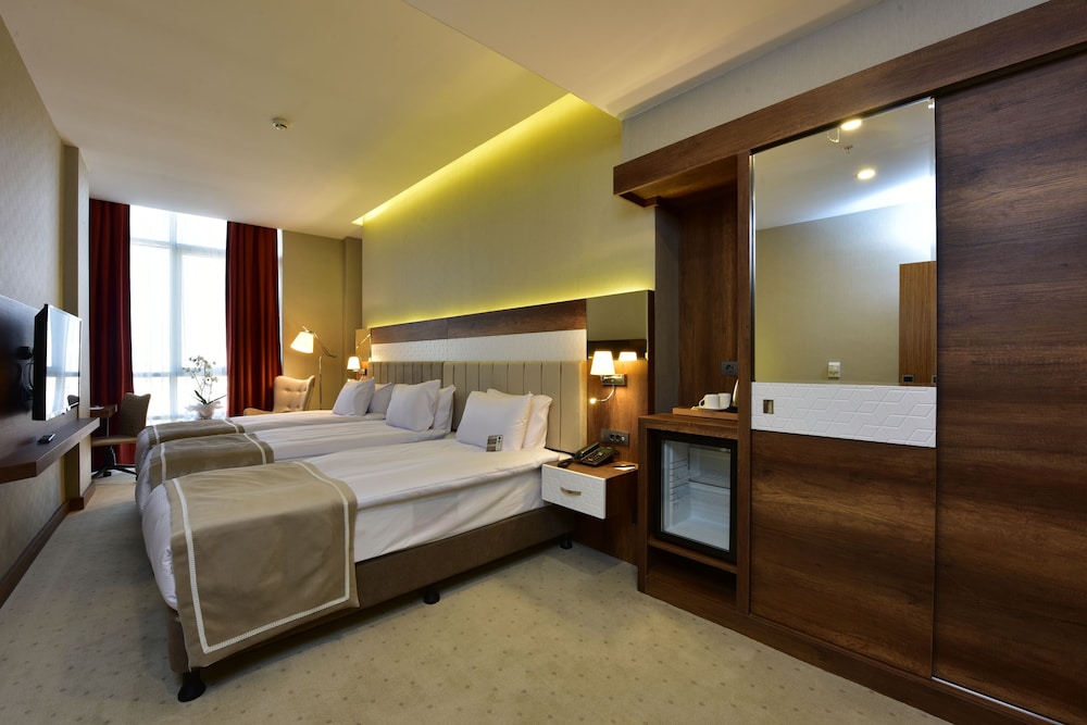 Vespia Hotel 27/70