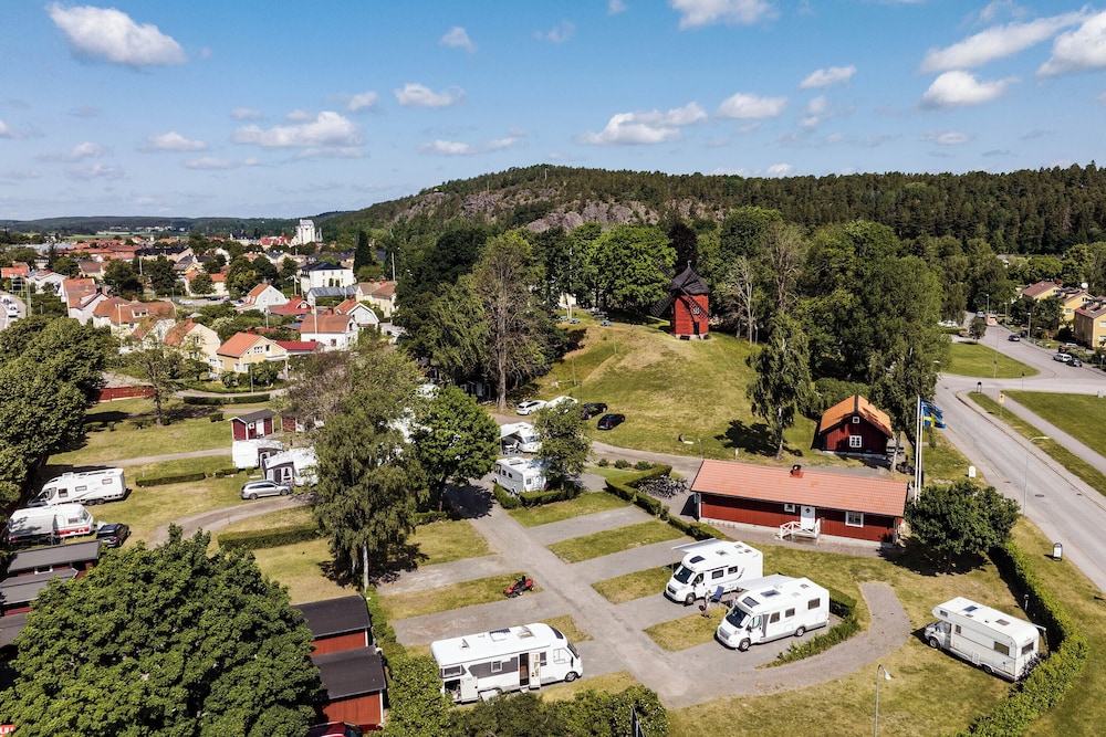 Korskullens Camping Stugor & Cafe 33/50