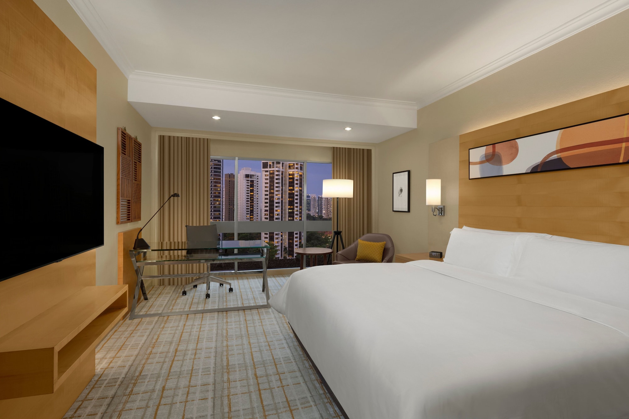 CLUB, KING BED, CLUB LOUNGE ACCESS