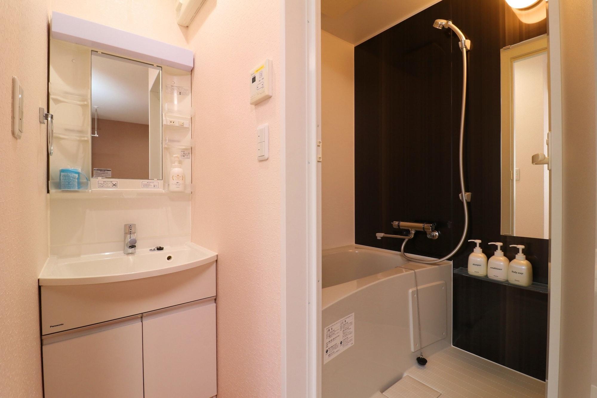 Business Inn Grandeur Fuchu 28/32