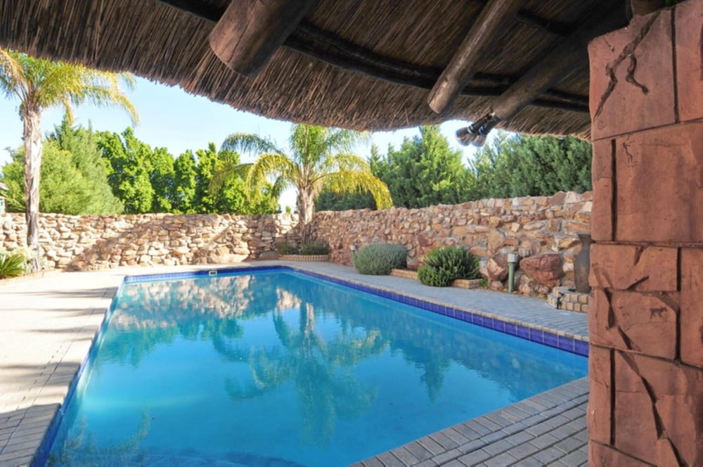 Oasis Country Lodge 19/36