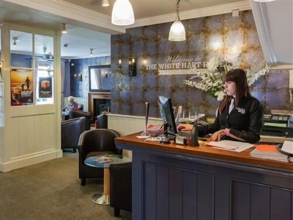 The White Hart Hotel 3/40