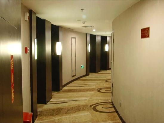 Eastern Kaiyue Business Hotel 21/23