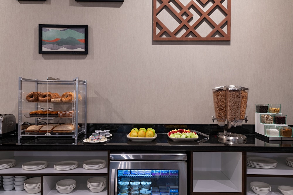 Four Points by Sheraton Fort Worth North 9/17