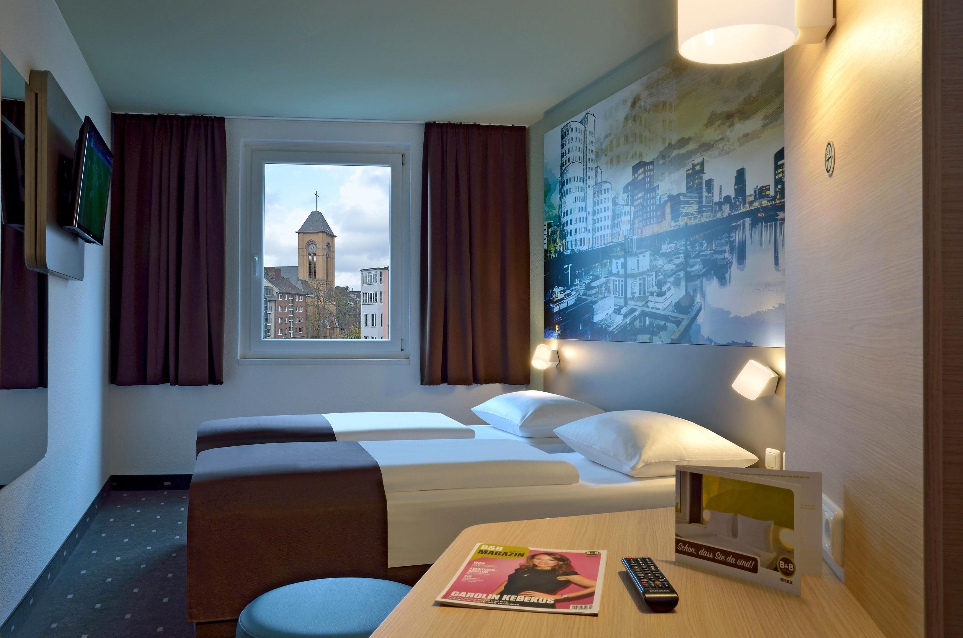 Room, Double Bed