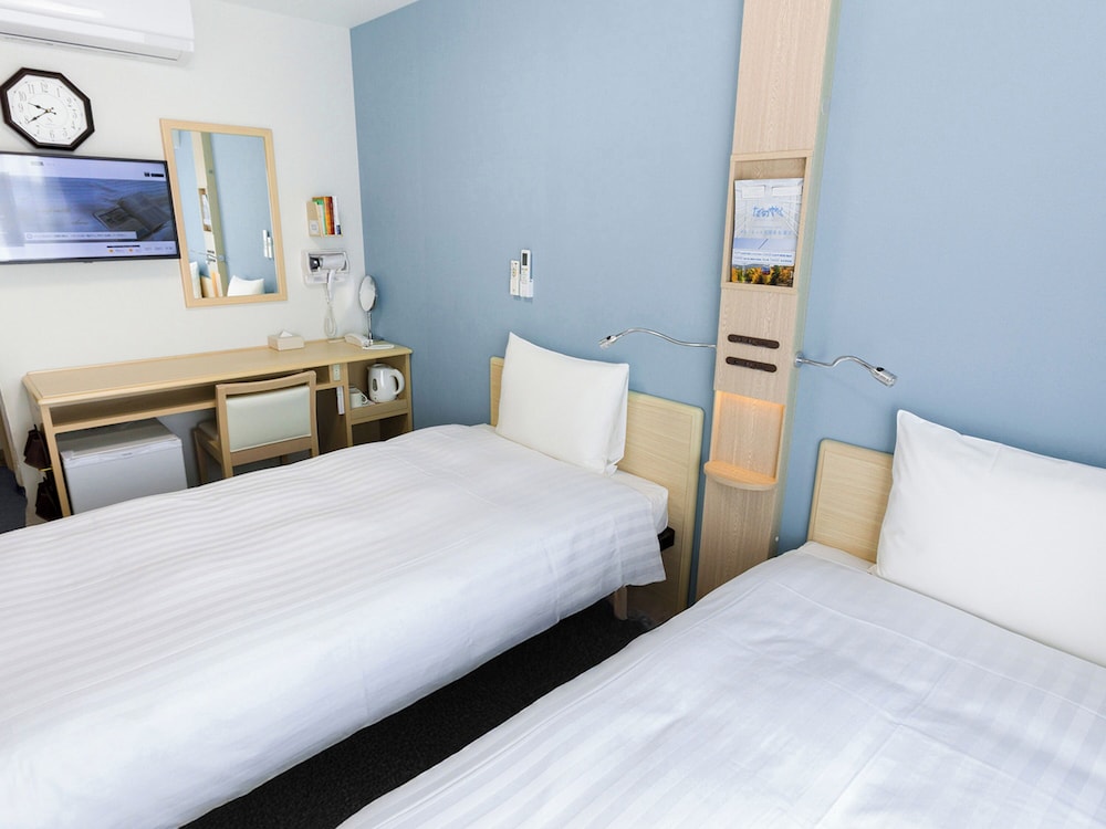 STANDARD, TWIN BEDS