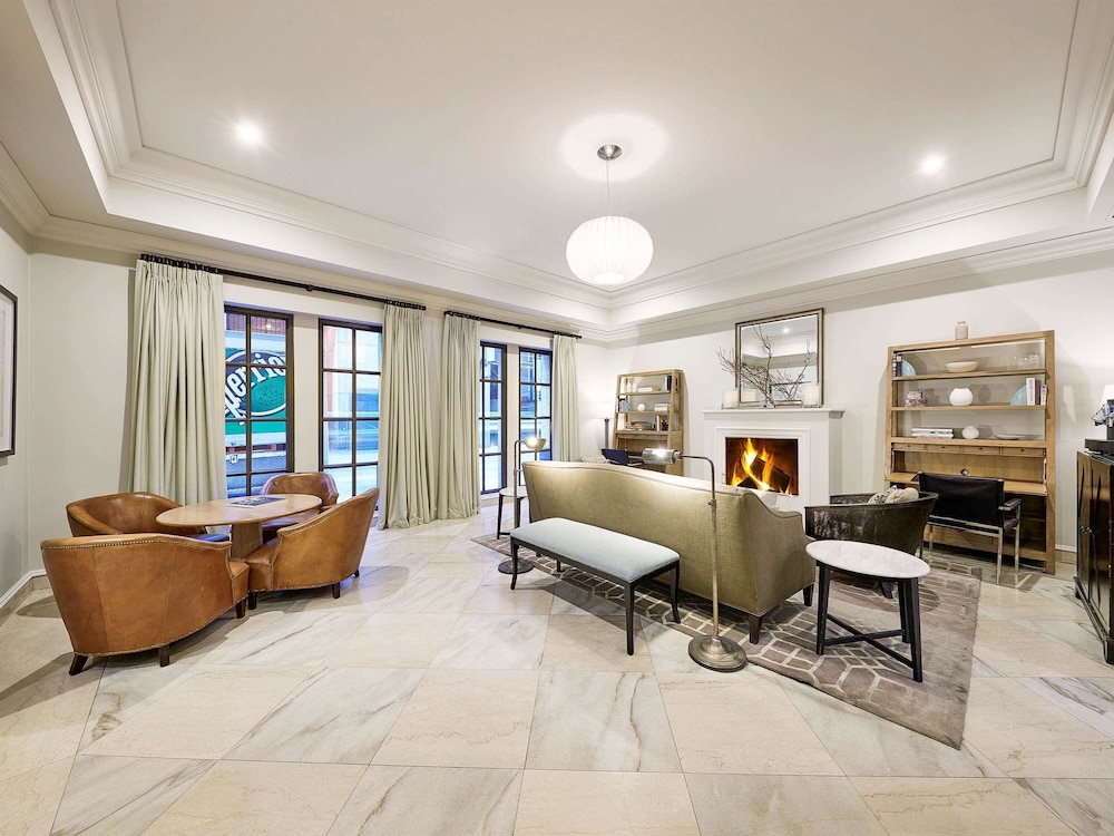 The Sebel Melbourne Flinders Lane 13/55