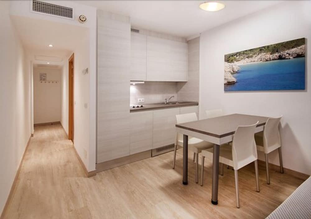 Sol Y Vera Apartments 40/49
