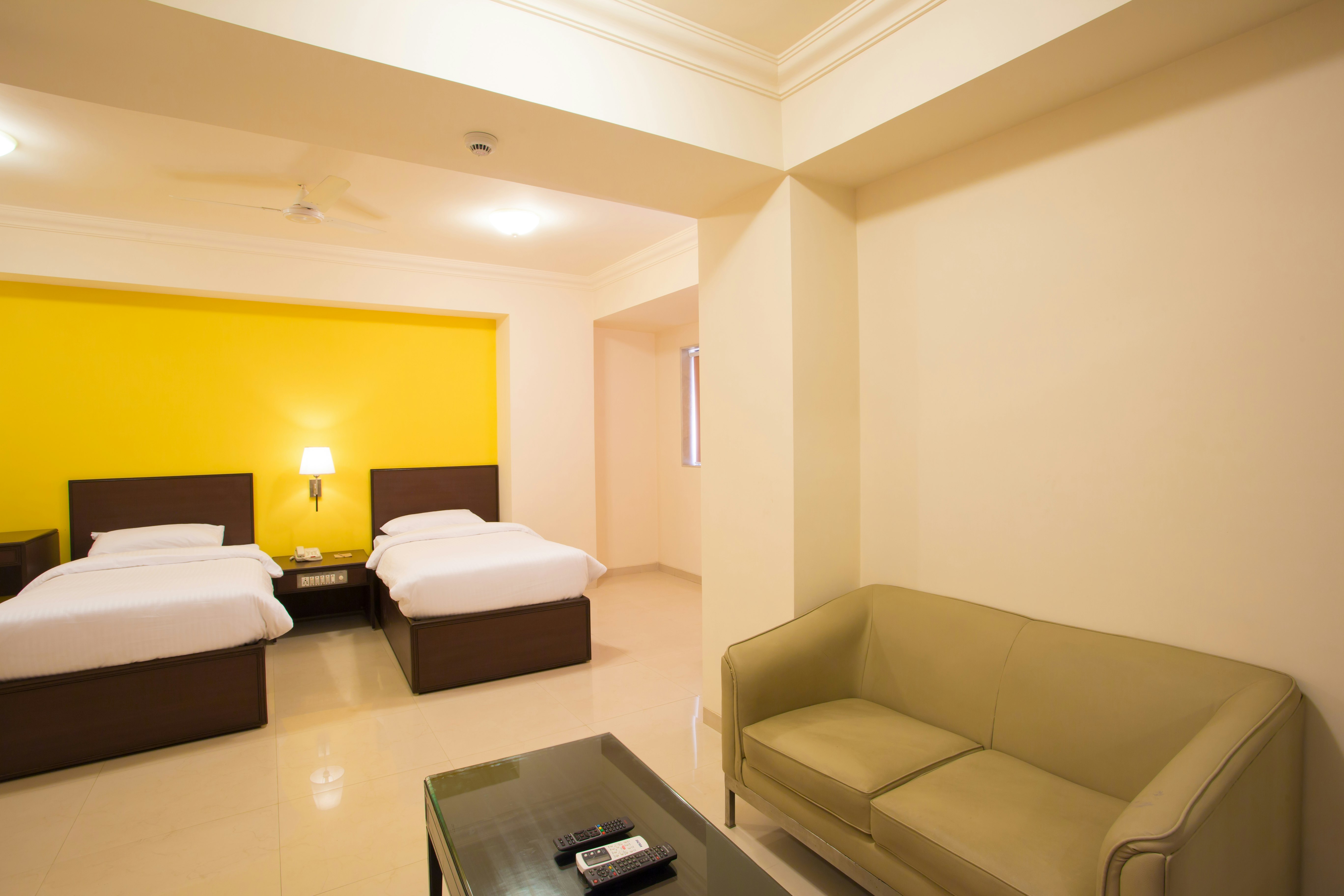 Ginger Hotel Thane 34/45