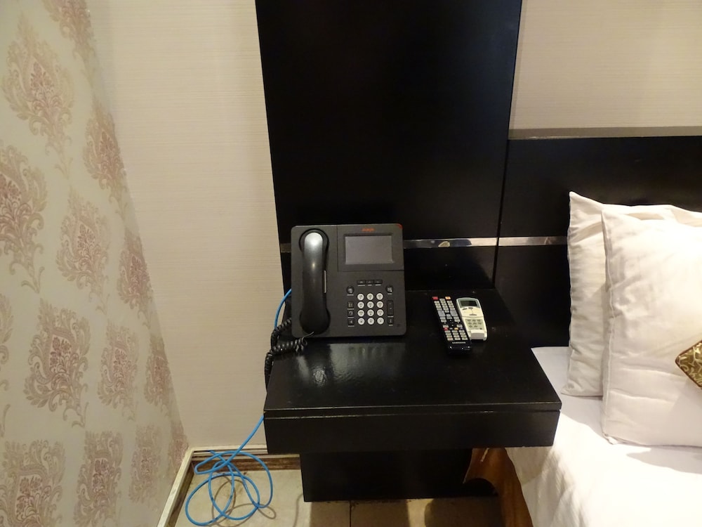 كومفورت إن أليرموك(Comfort Inn Al Yarmouk) 13/49
