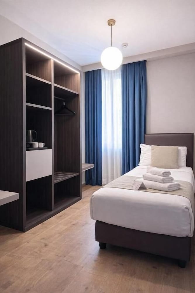 Hotel San Remo 13/63