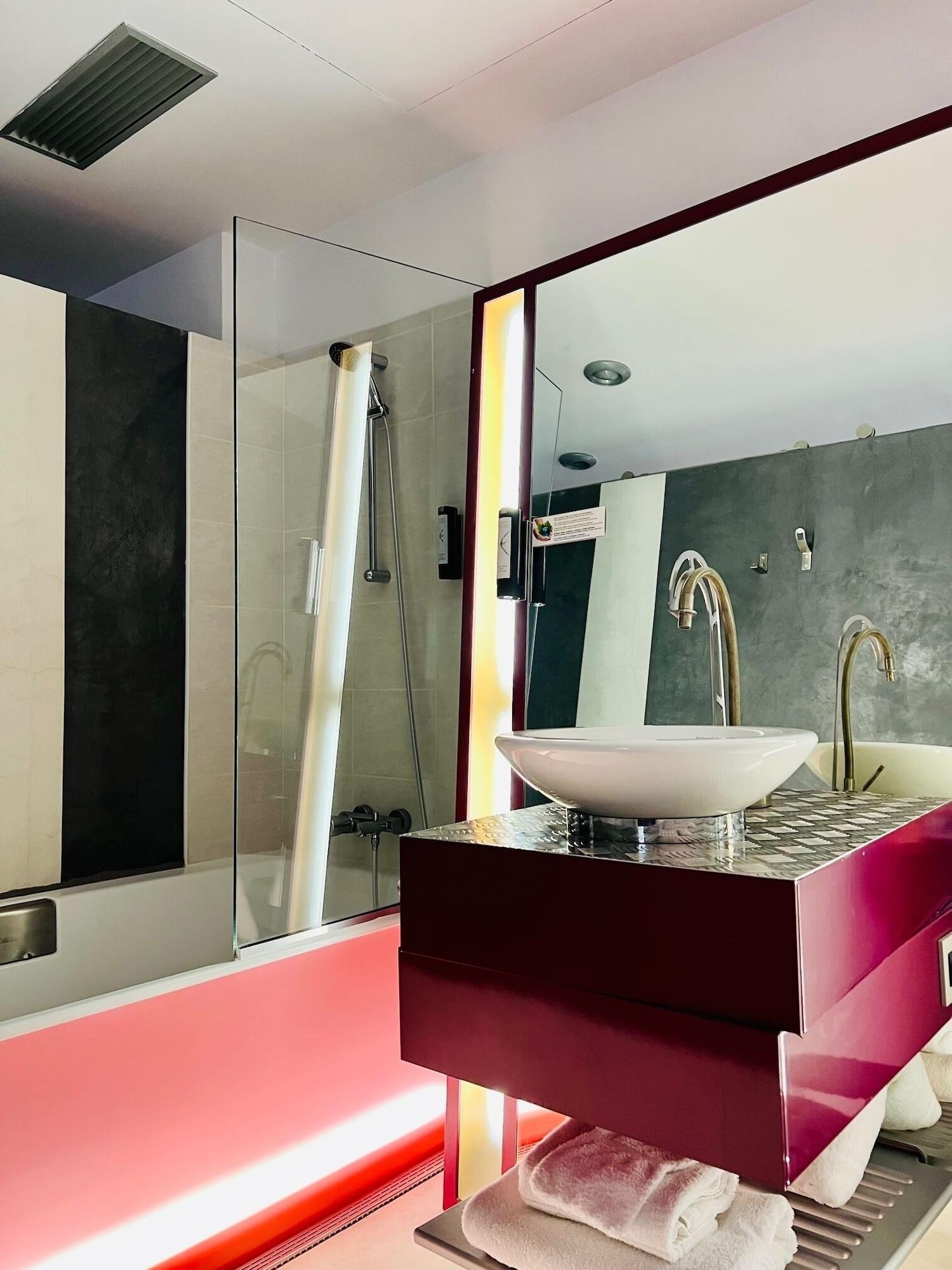 غرفة كومفورت ثلاثية، Hotel Le Dormeur Du Val 4/4