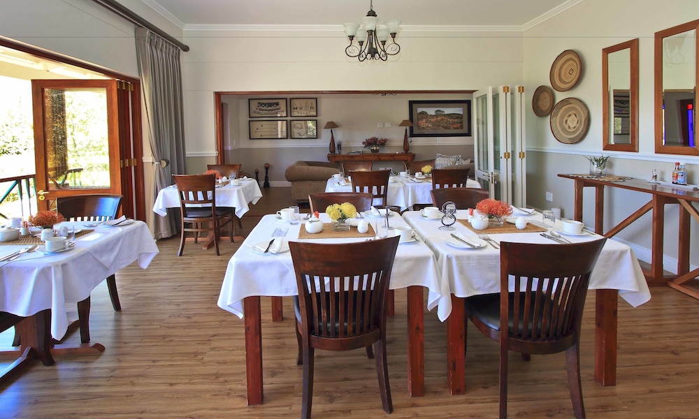 Montagu Vines Guest House 25/50