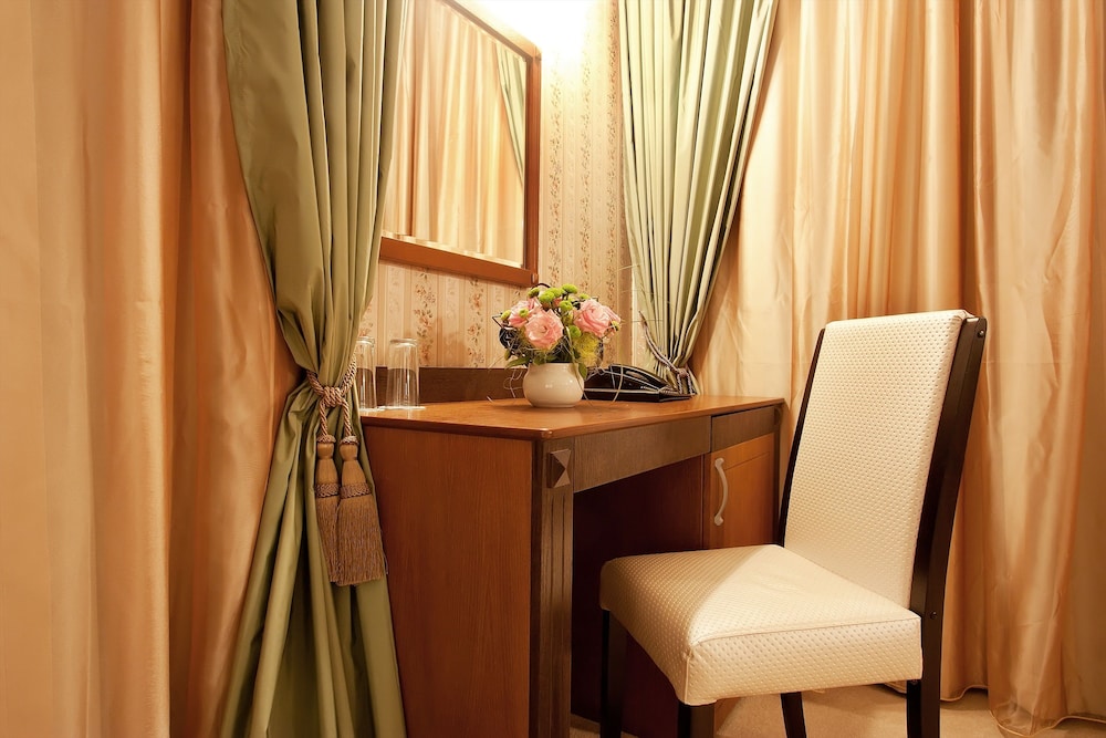 Best Western Plus Bristol Hotel 6/41