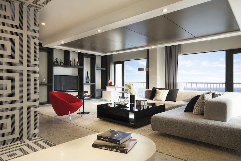 Paradise Hotel Busan 44/75