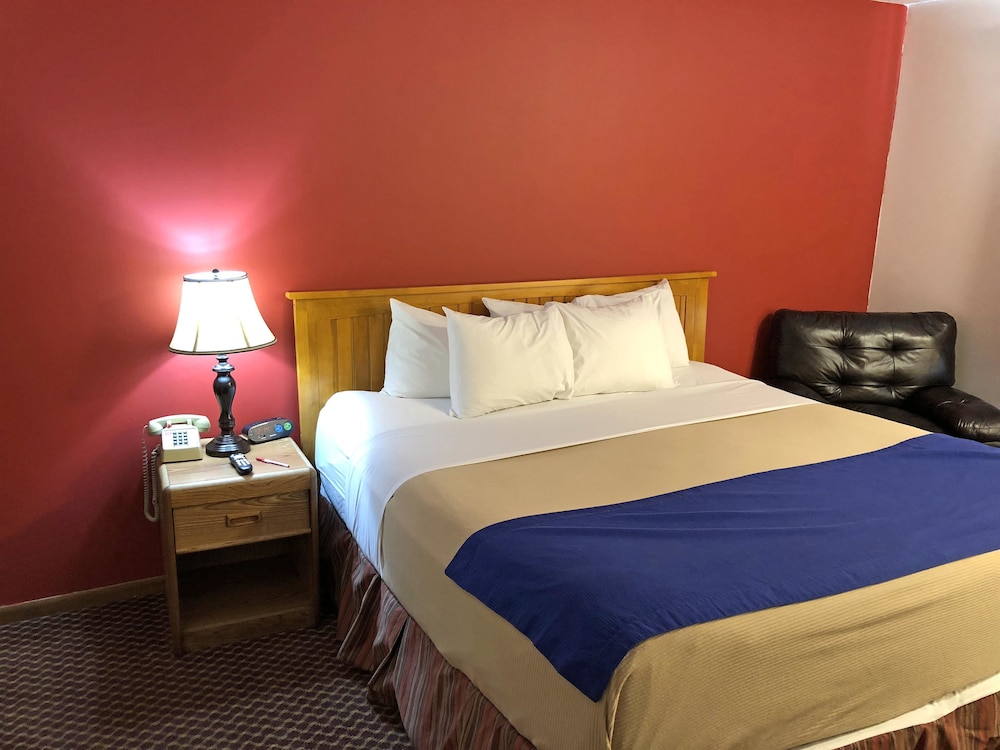 Travelodge by Wyndham Escanaba 14/46