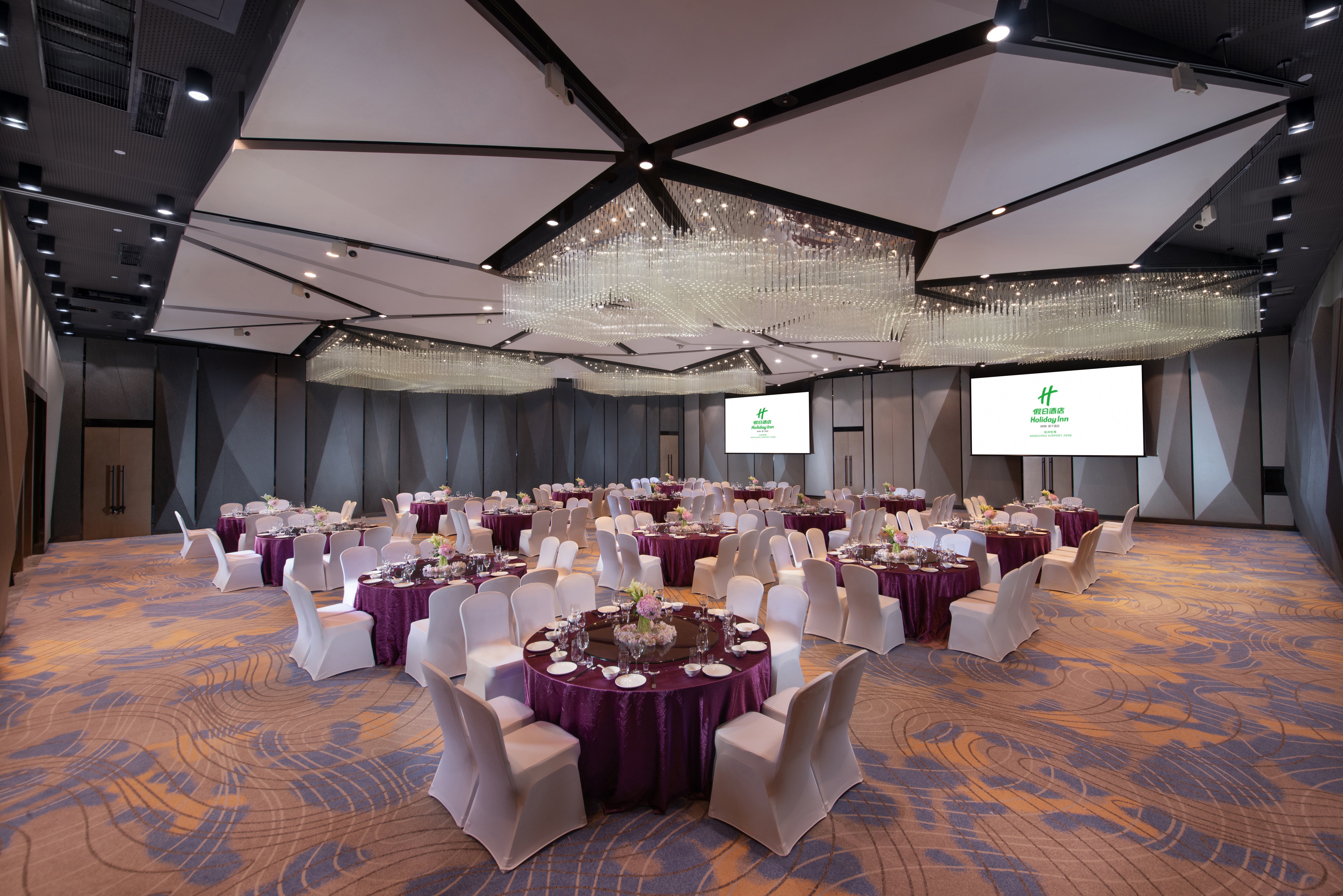 HOLIDAY INN HANGZHOU AIRPORT ZONE 18/20