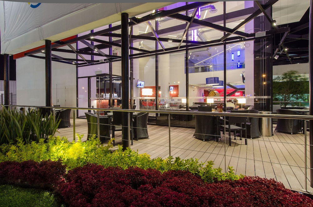 Ramada Encore by Wyndham San Luis Potosi 35/54