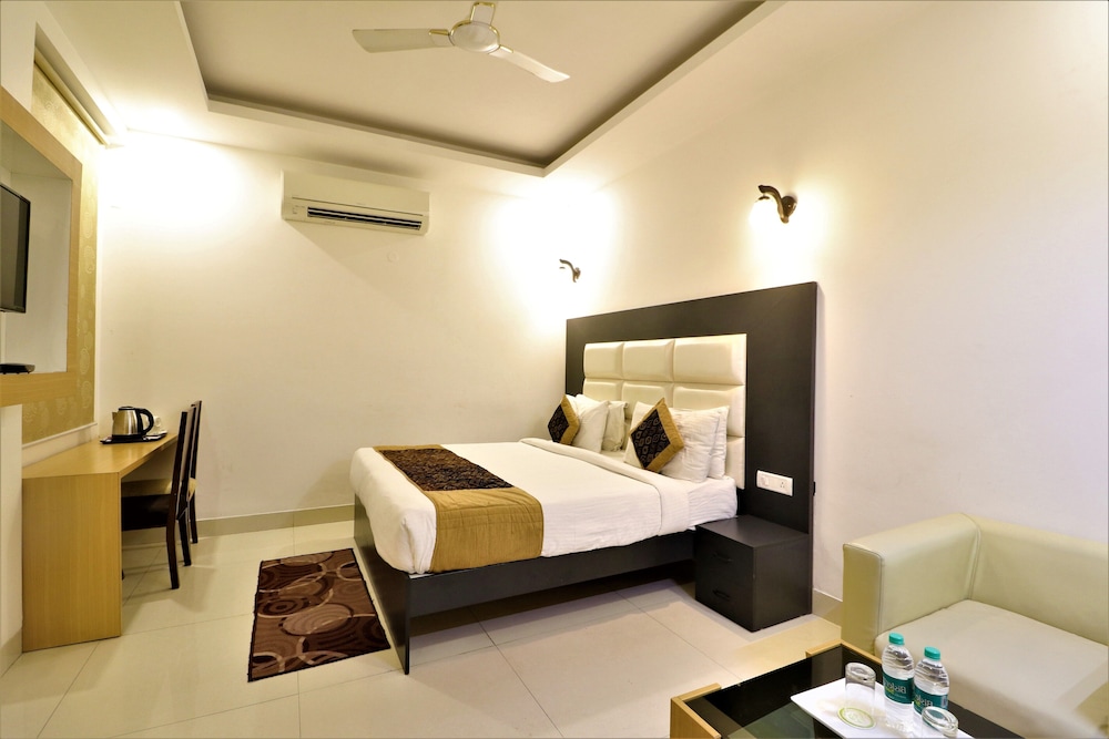 Hotel Aeropath 18/49