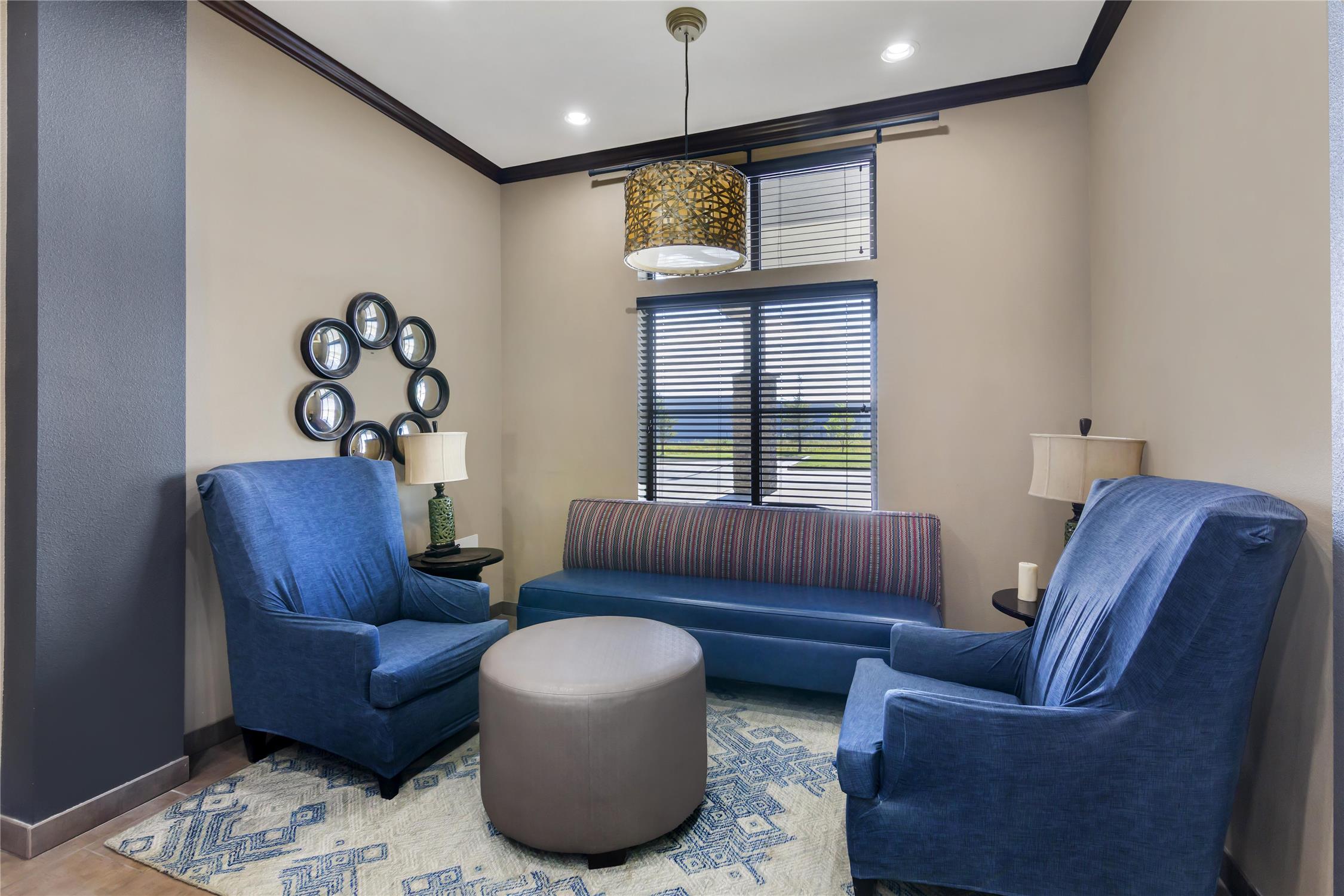 Best Western Plus Williston Hotel & Suites 36/50