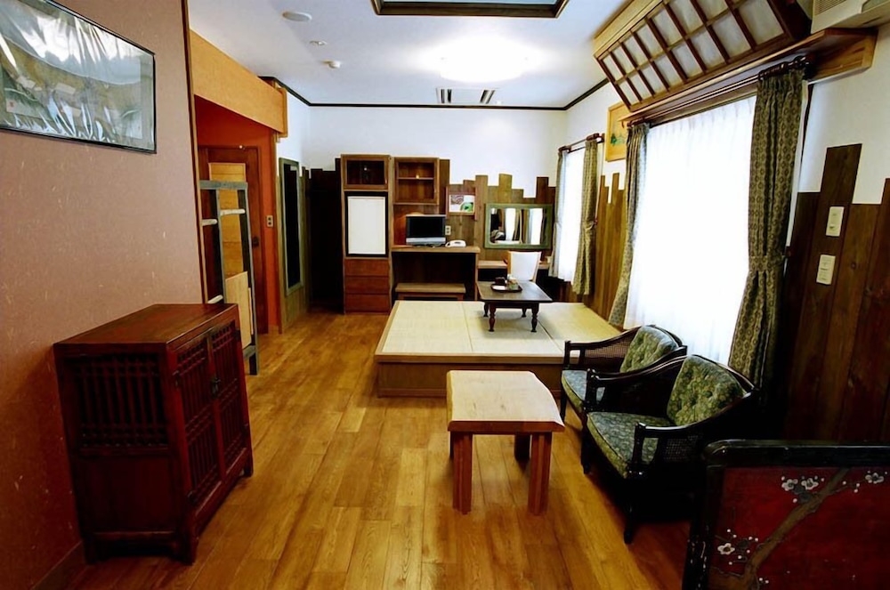 Auberge Kita No Dan Dan 23/32