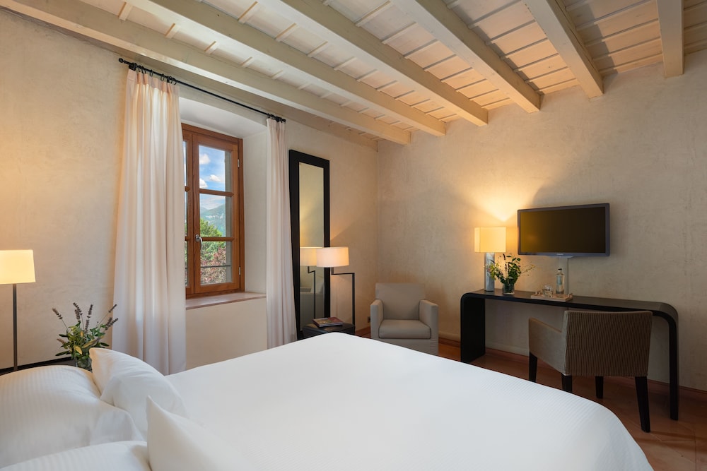 Villa Arcadio Hotel Resort 8/40