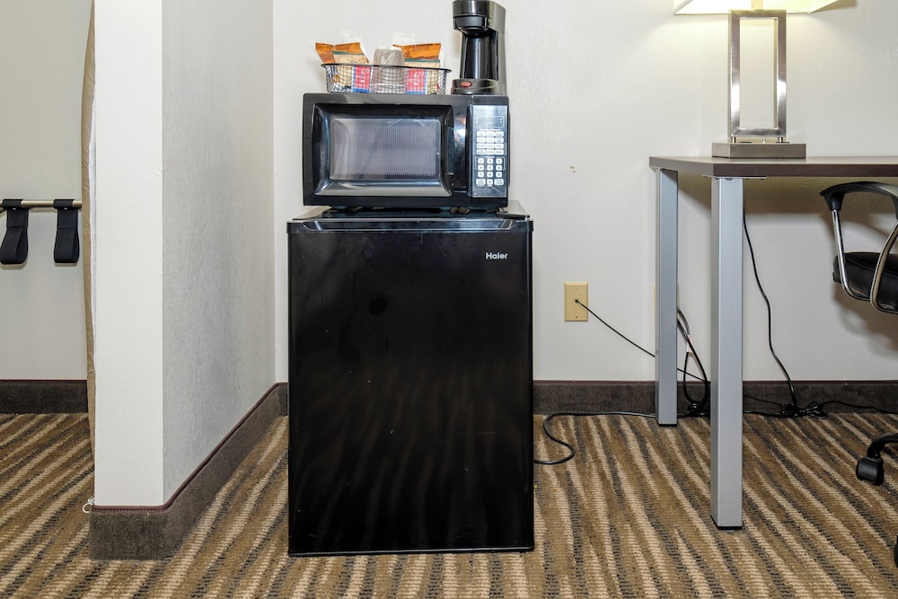 Red Roof Inn Defuniak Springs 33/45