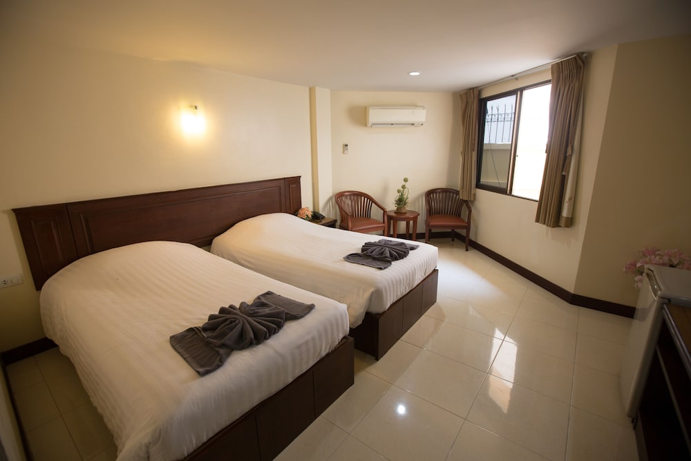 SUPERIOR, TWIN BEDS