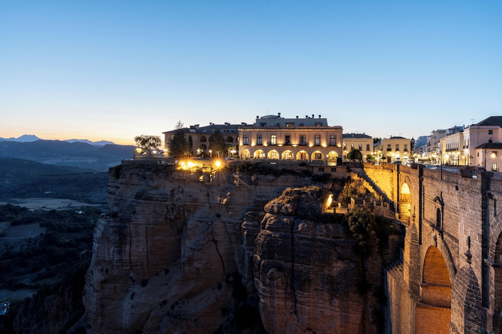 Parador De Ronda 7/71