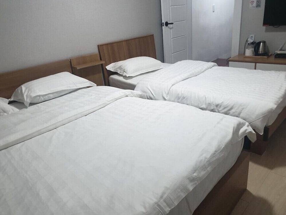 Gyeong's Hostel 23/70