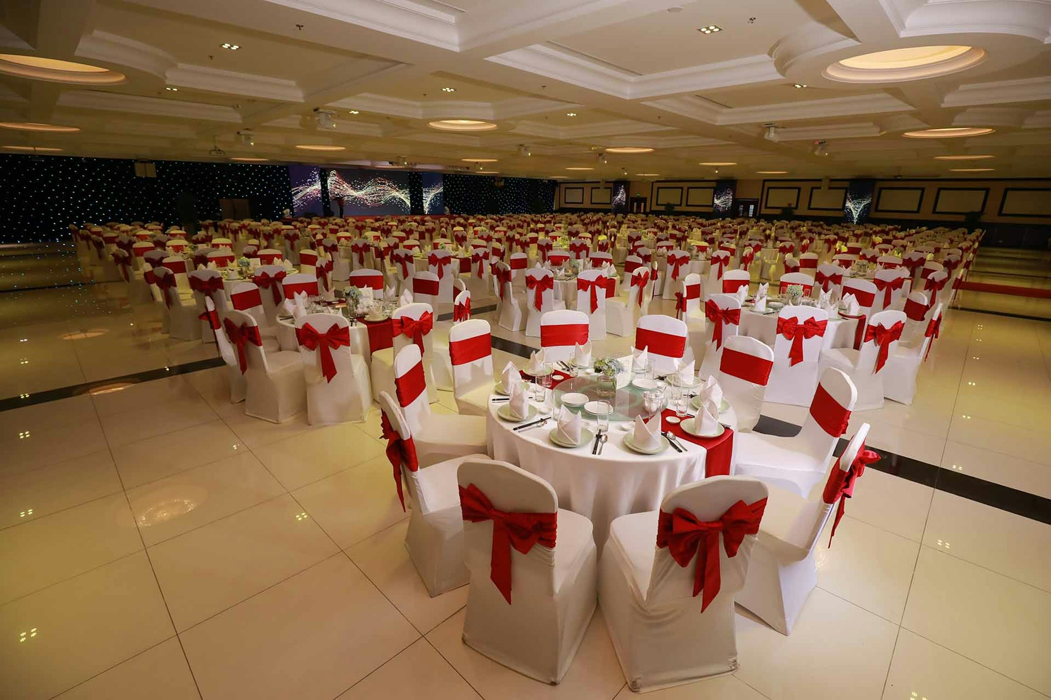 Becamex Hotel New City 16/18