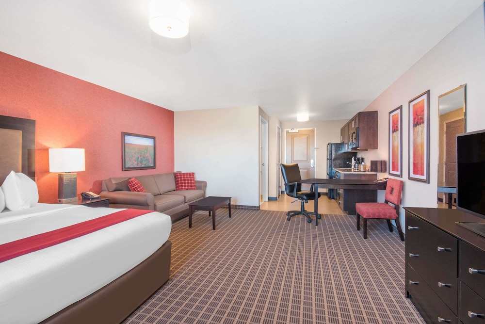 Hawthorn Suites By Wyndham Dickinson 21/58