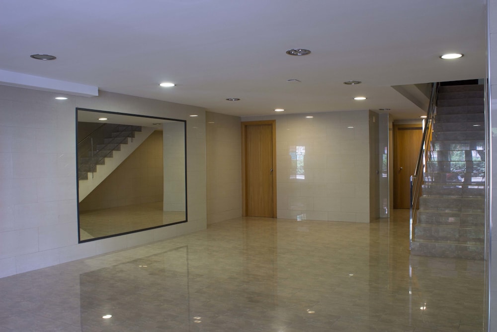 Hostal Nova 2/64