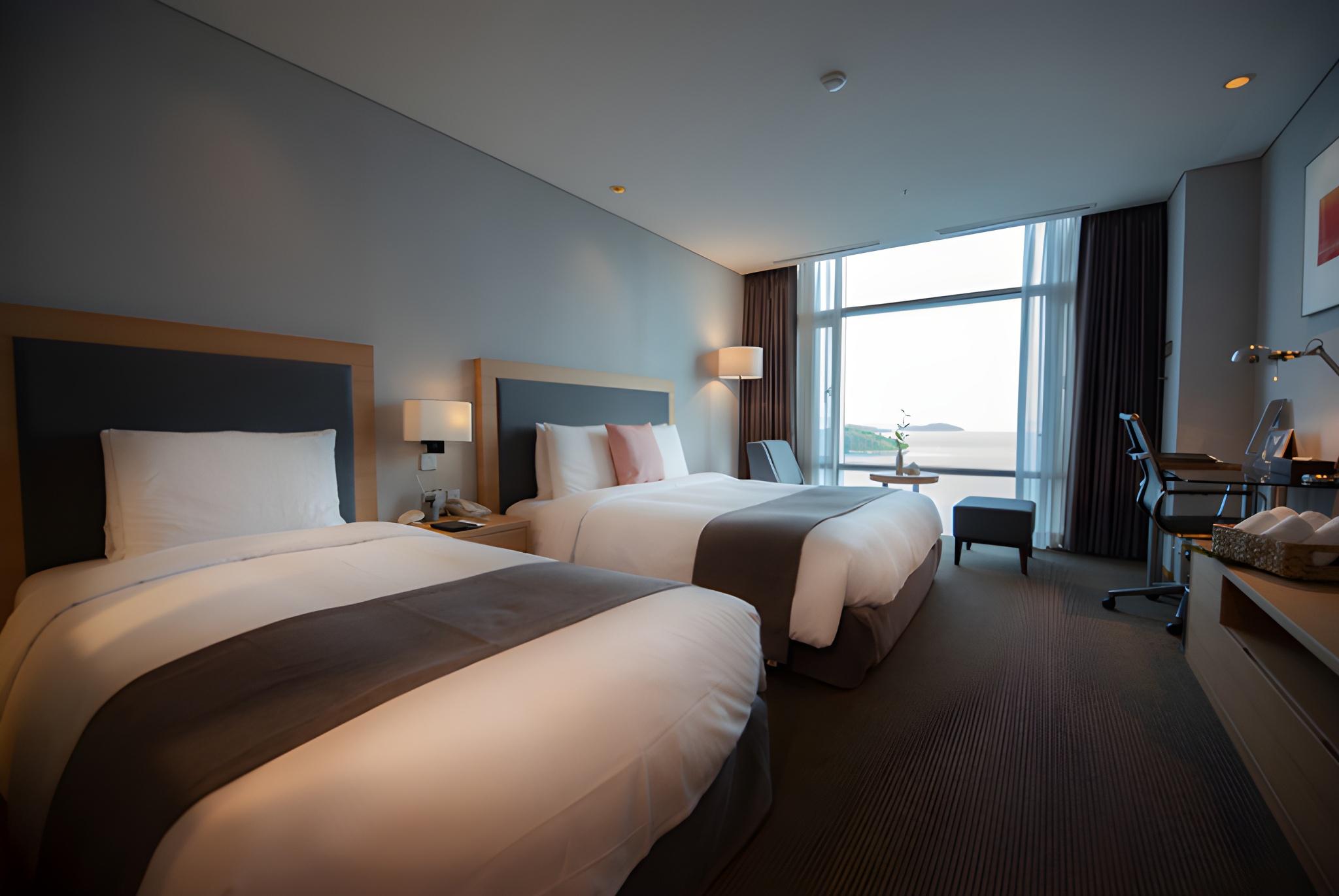 Fun, Premium, Family, Twin Beds, Ocean View